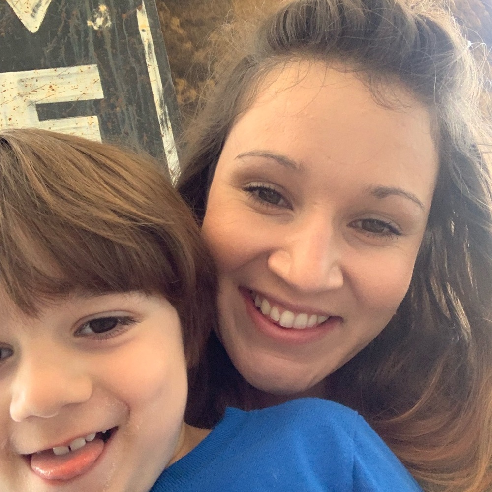 Meet your Posher, Talya